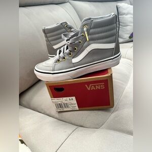 Vans Gray Sneakers with Brown Sole